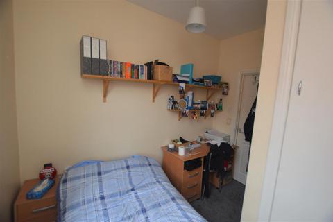 3 bedroom house to rent, 17 Ellis Leazes, Durham