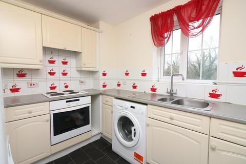 2 bedroom flat to rent, Node Way Gardens, Welwyn, AL6