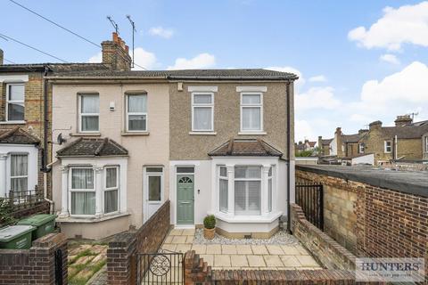 2 Gordon Road, Belvedere, DA17 6EA