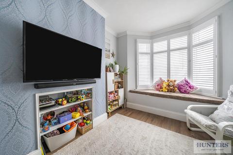 2 Gordon Road, Belvedere, DA17 6EA