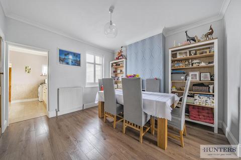 2 Gordon Road, Belvedere, DA17 6EA