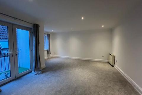 2 bedroom apartment to rent, Le Mont Les Vaux, Jersey JE3