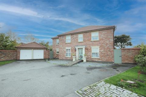 5 bedroom detached house for sale, Foundry Garth, Burton Pidsea,