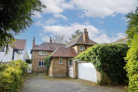 5 bedroom detached house for sale, Chatsworth Road, Brampton, Chesterfield