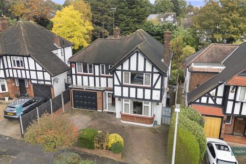 4 bedroom detached house for sale, The Glade, Woodford Green IG8