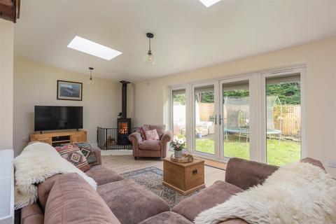 4 bedroom detached bungalow for sale, Keld Close, Pickering