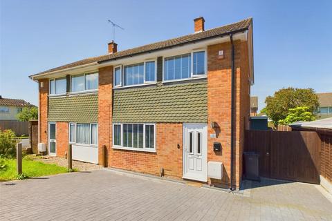 3 Filton Way, Gloucester, GL4 4AX