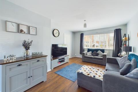 3 Filton Way, Gloucester, GL4 4AX