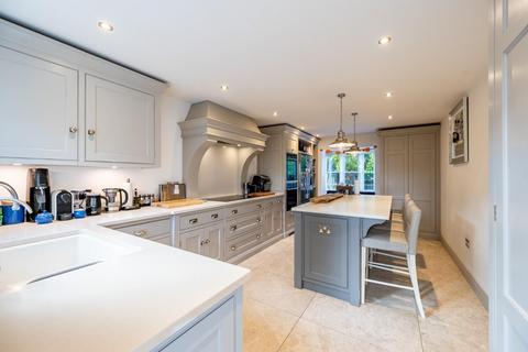 6 bedroom detached house for sale, Worrin Road, Flitch Green, Dunmow, Essex