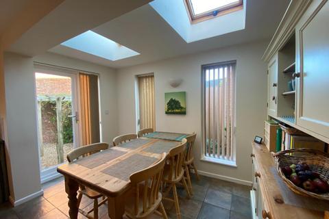12 Cherry Orchard, Fulbourn, Cambridge, CB21 5EH