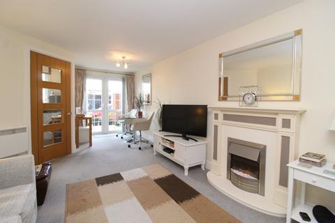 1 bedroom ground floor flat for sale, Minster Drive, Herne Bay, CT6