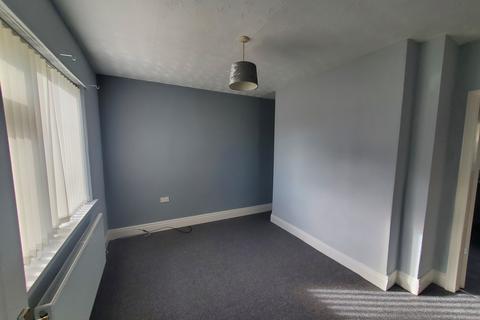 2 bedroom terraced house to rent, Grange Road, Sunderland SR5