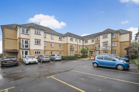 2 bedroom flat for sale, West End Road, Hampshire SO18