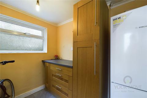 2 bedroom terraced house to rent, Lower Hester Street, Northampton NN2