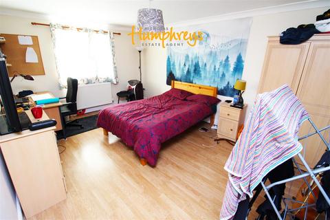 4 bedroom house to rent, Lodge Road, Southampton