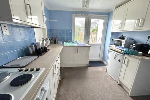 3 bedroom end of terrace house for sale, Tregellas Road, Mullion TR12