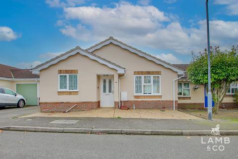 3 bedroom semi-detached bungalow for sale, Chaffinch Drive, Harwich CO12