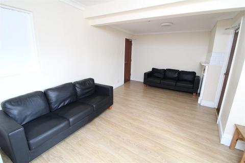 9 bedroom house to rent, Lodge Road, Southampton