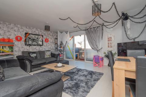 2 bedroom apartment for sale, Truro Road, Ramsgate, CT11