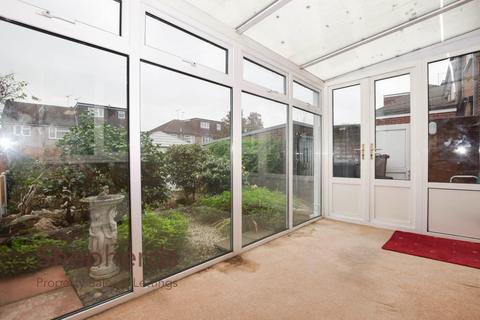3 Hartland Road, Cheshunt, Waltham Cross, EN8 8PX