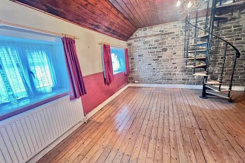 3 bedroom cottage for sale, Blakestones, Slaithwaite