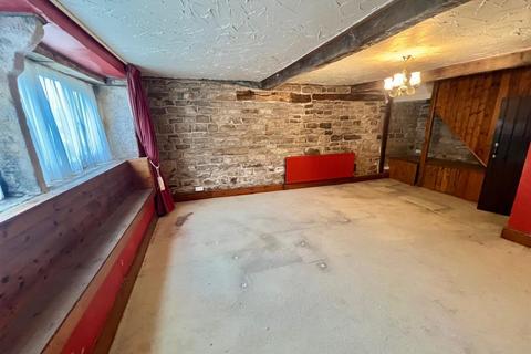 5 Blakestones, Slaithwaite, Huddersfield, HD7 5UF