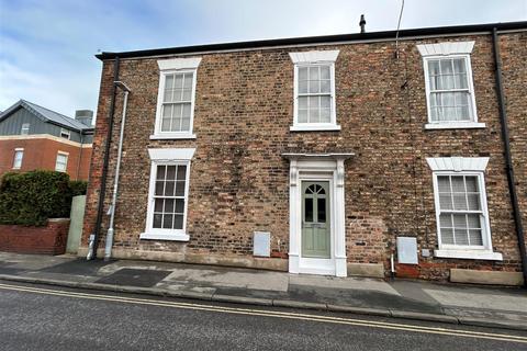 3 bedroom terraced house for sale, Bishopgate, Howden, Goole