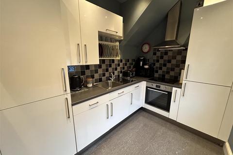 undefined, Bishopgate, Howden, Goole