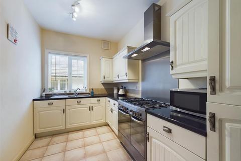 2 bedroom flat for sale, Esplanade Road, Scarborough YO11