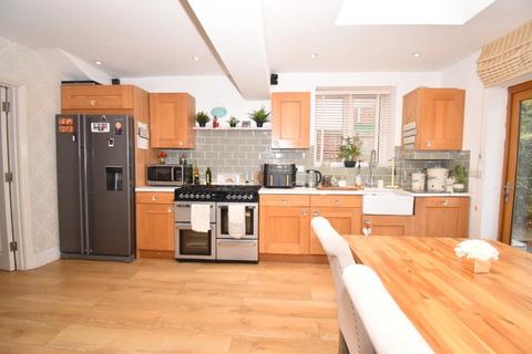 53 Hamlin Lane, Exeter, EX1 2SB