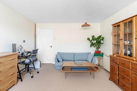 2 bedroom apartment for sale, Aisher Way, Riverhead, Sevenoaks, Kent