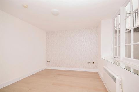 1 bedroom apartment for sale, Brighton Road, Purley, Surrey