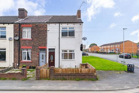 3 bedroom end of terrace house for sale, Lily Lane, Bamfurlong, WN2