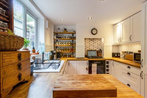 2 bedroom end of terrace house for sale, Middle Road, Thrupp, Stroud, Gloucestershire, GL5