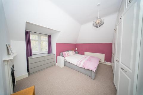 1 bedroom flat to rent, Hempson Avenue, Slough SL3