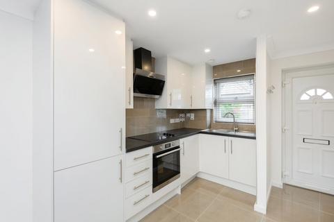 1 bedroom terraced house to rent, Webb Place, Willesden NW10