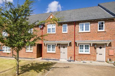 3 bedroom terraced house to rent, Dale Crescent, Kettering NN15