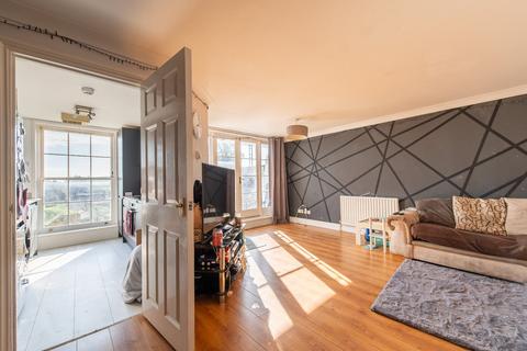 2 bedroom flat for sale, Commercial Place, Gravesend, Kent, DA12