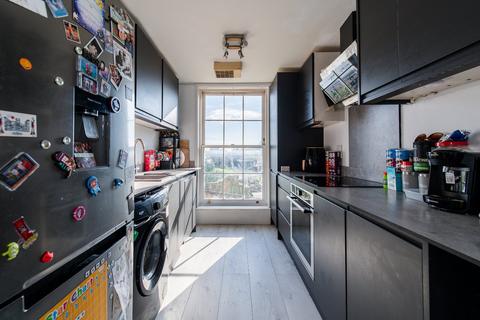 2 bedroom flat for sale, Commercial Place, Gravesend, Kent, DA12