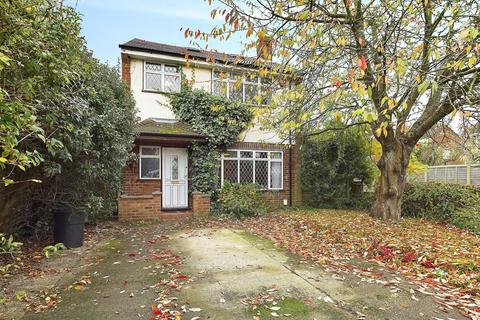 3 bedroom detached house for sale, Oakbank Avenue, Walton-On-Thames