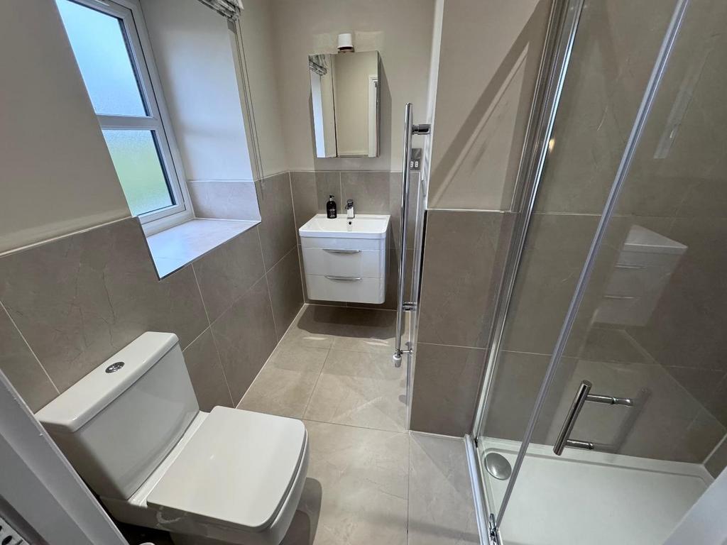 Master En-Suite