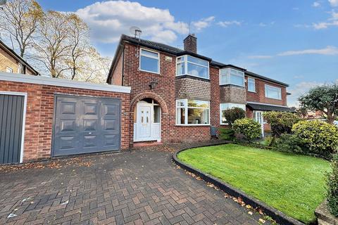 3 bedroom property for sale, Kenwood Lane, Manchester M28