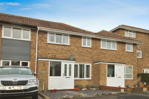 3 bedroom terraced house for sale, Hallsfield, Cricklade, SN6