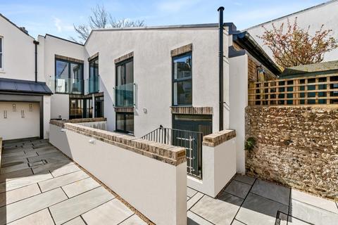 3 bedroom terraced house for sale, 7-8 Howard Terrace, Brighton BN1