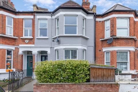 4 bedroom terraced house for sale, Pentney Road, SW12