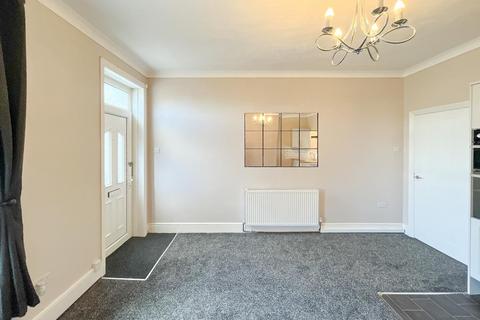 1 bedroom house to rent, Old Bank Road, Earlsheaton, Dewsbury