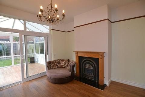 3 bedroom semi-detached house to rent, St Georges Road, Cullercoats, NE30