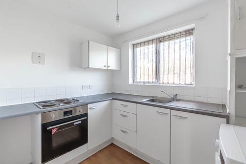 1 bedroom ground floor flat for sale, Mortlock Avenue, Cambridge, CB4