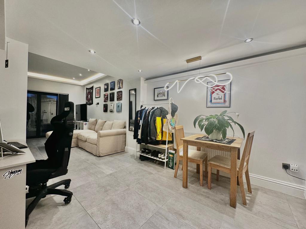 Stylish One bedroom / Studio Flat in the heart of