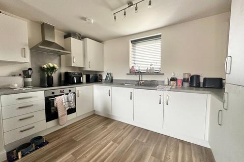 2 bedroom apartment for sale, Fen Street, Brooklands, Milton Keynes, MK10